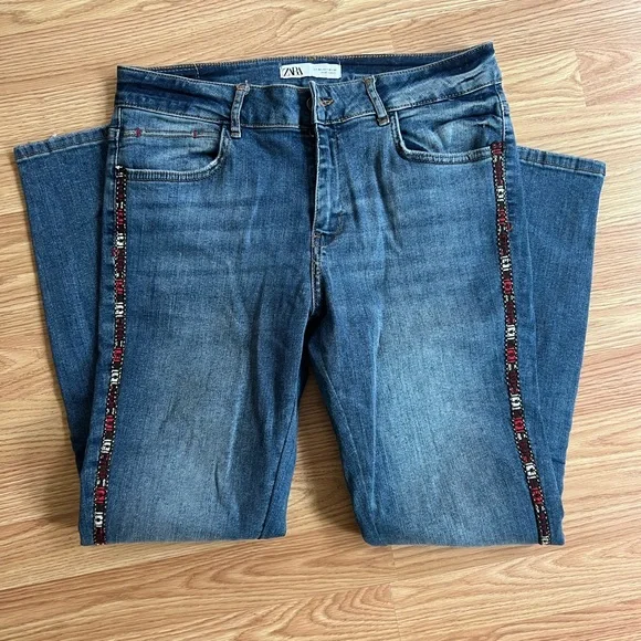 Zara Jean with Colorful Stripe - Picture 2 of 3